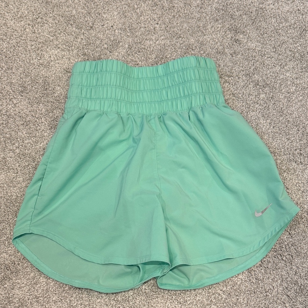 Nike Women's Ultra High-Waisted Dri-FIT Shorts